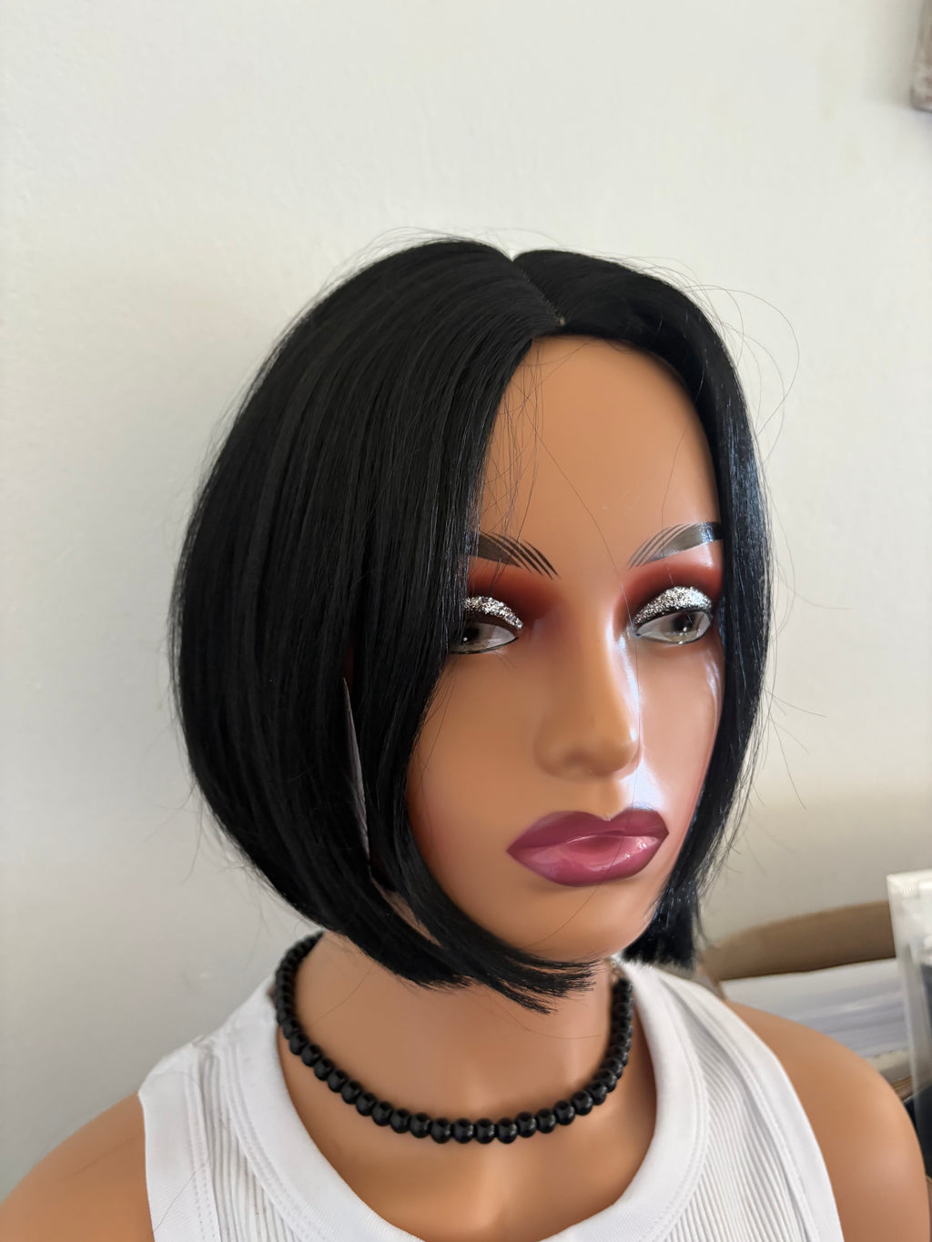 Short Side Part Synthetic Bob Wig – Soft and Elegant